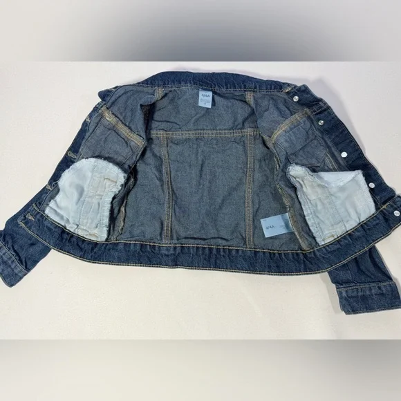 Carter’s Kids Denim Jacket Size 4 Girls Boys Blue Jean Button Front Cotton - Picture 11 of 13